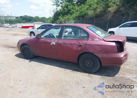 2001 Hyundai Elantra Gls z USA, uszkodzony, nr VIN KMHDN45D31U109774